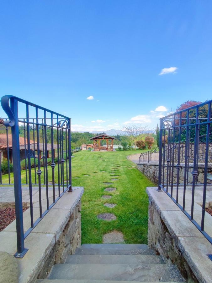 Podere Verdi Colline Poppi Bagian luar foto