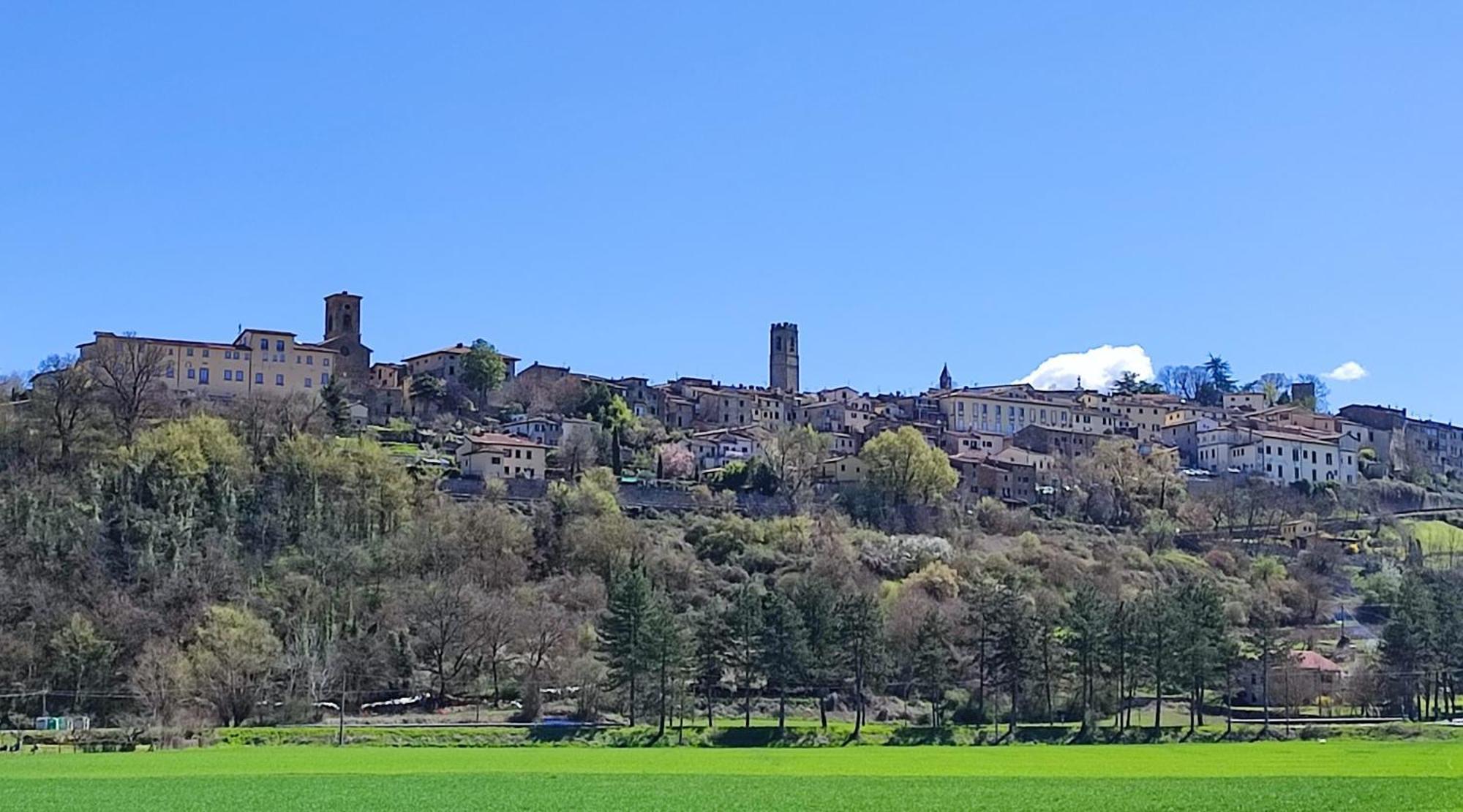 Podere Verdi Colline Poppi Bagian luar foto